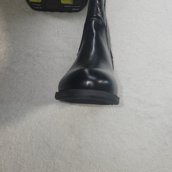 Tommy Hilfiger Black Over the Knee Boots - Picture 9 of 9